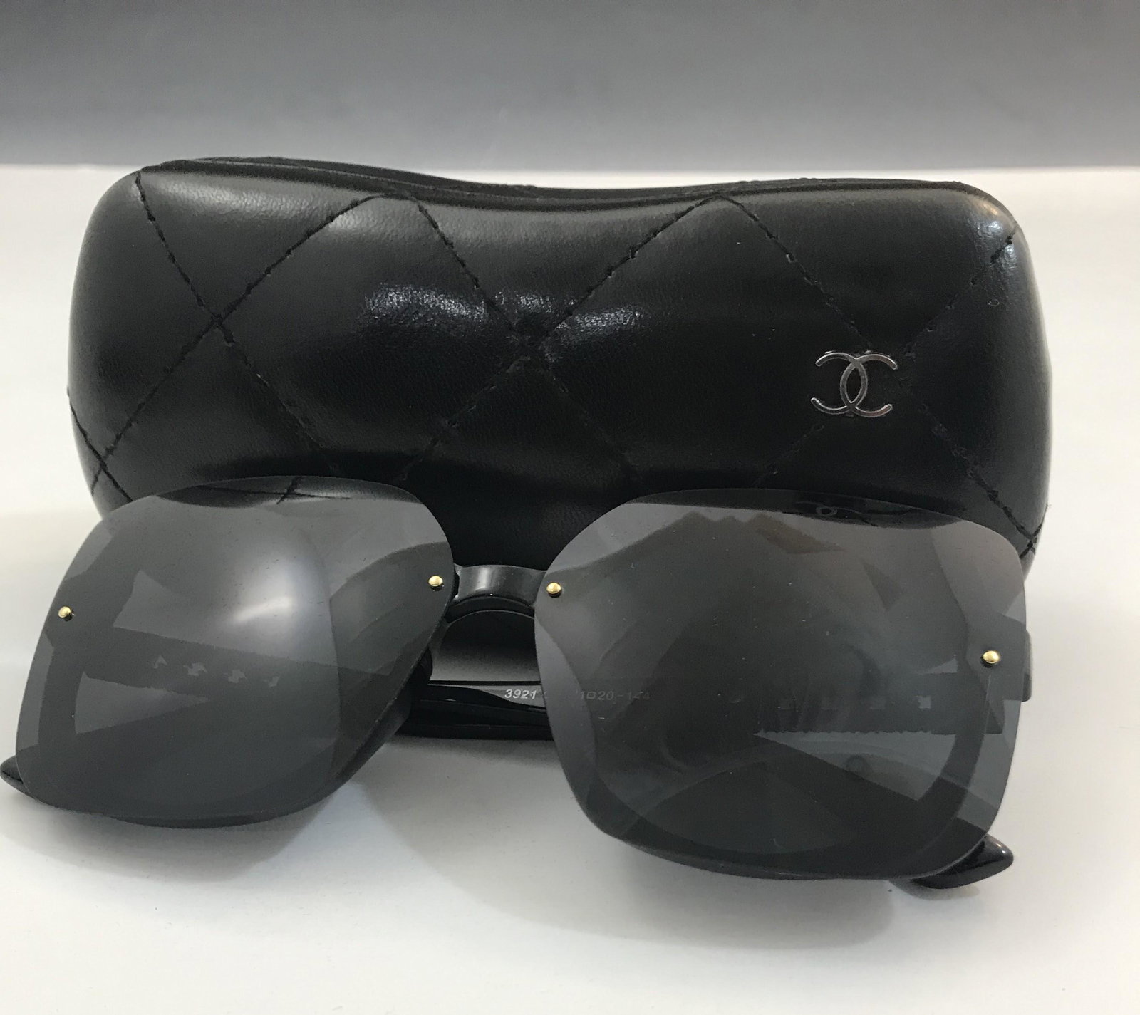 Chanel Sunglasses: CHANEL (PARIS) Sunglasses issued by Chanel with box