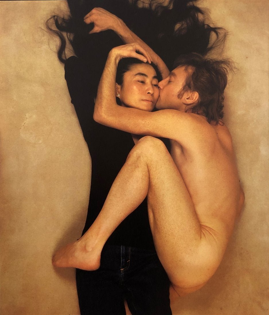 Annie Leibovitz (John Lennon Yoko Ono) Photo-Litho: ANNIE LEIBOVITZ (B. 1949) John Lennon & Yoko Ono, New York City Photo-Litho 12" x 10" Printed circa fourth quarter 20th c.