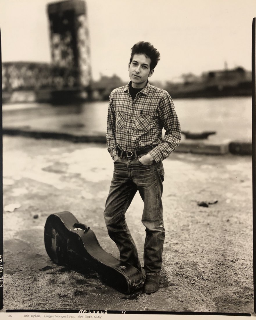 Richard Avedon (Bob Dylan) Photo-Litho: RICHARD AVEDON (1923-2004) Bob Dylan Photo-Litho Printed circa later 20th century 12 3/4" x 10"