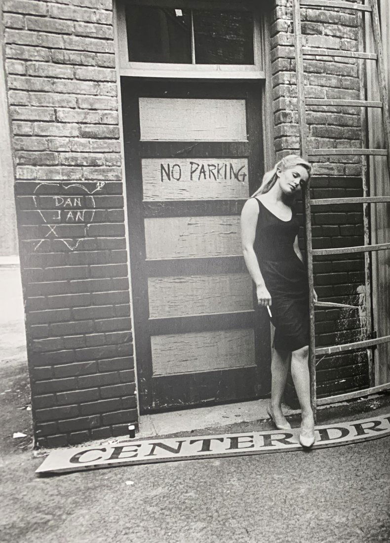 Dennis Hopper (Untitled) Photo-Litho: DENNIS HOPPER (1936-2010) Untitled Photo-litho Printed circa later 20th c. 14 3/4" x 11"