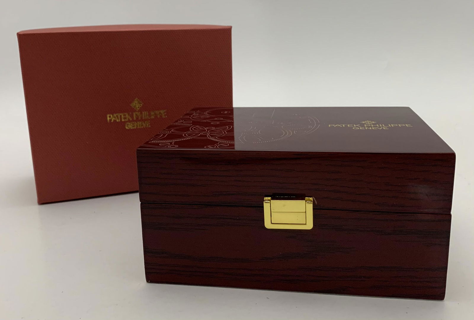 Wooden watch storage box (1 of 5)