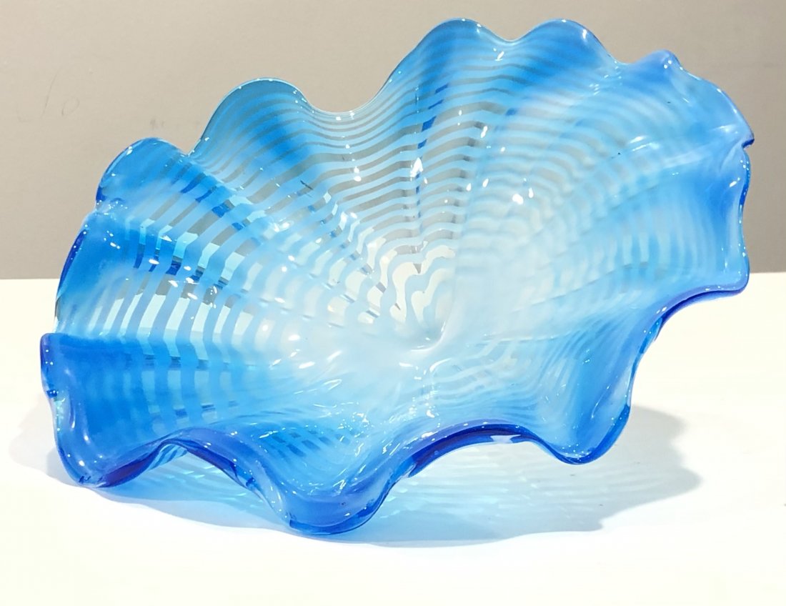 Attributed to Dale Chihuly Sea Form Persian Glass: ATTRIBUTED TO DALE CHIHULY (B. 1941) Light Blue Sea Form, Persian Series Measurements: 10 1/2" in total size