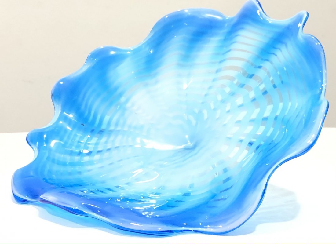 Attributed to Dale Chihuly Sea Form Persian Glass: ATTRIBUTED TO DALE CHIHULY (B. 1941) Light Blue Sea Form, Persian Series Measurements: 10" in total size
