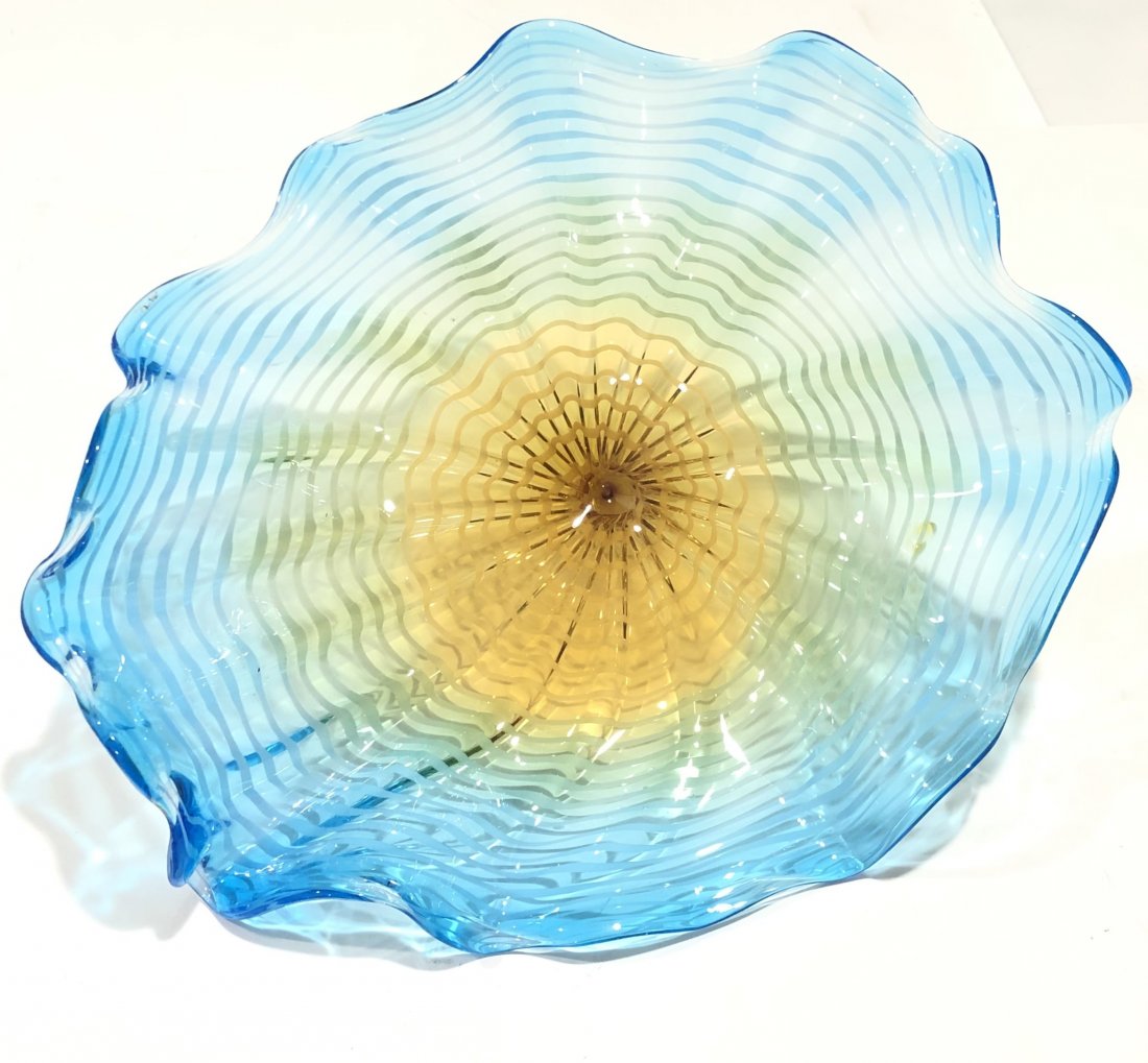 Attributed to Dale Chihuly Sea Form Persian Glass: ATTRIBUTED TO DALE CHIHULY (B. 1941) Light Blue Sea Form, Persian Series Measurements: 16" in total size