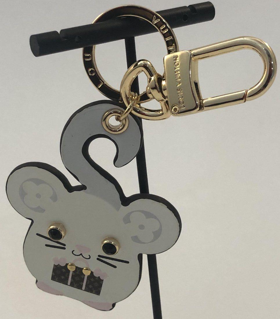 Louis Vuitton Keychain: Keychain issued by Louis Vuitton