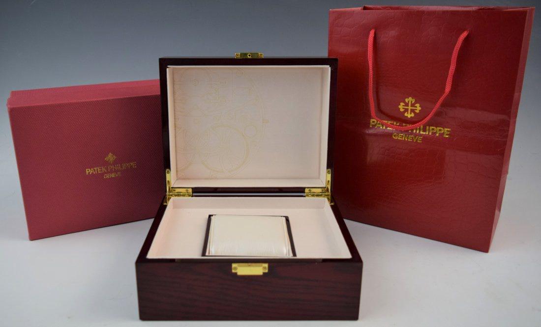 Wood Watch Storage Box marked Patek Philippe (1 of 6)