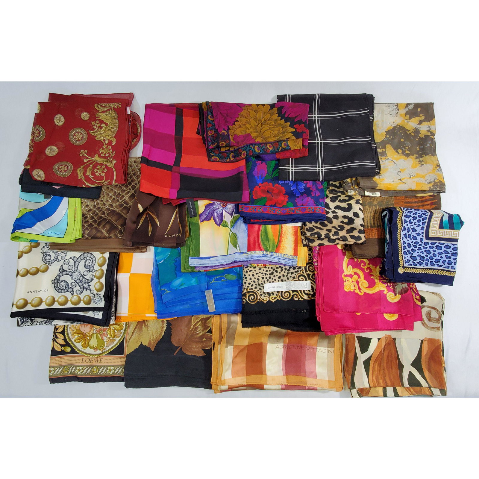 Estate Lot of Silk Scarf Vittadini Echo, Loewe: Estate Lot of Silk Scarf Vittadini Echo, Loewe. 25 pieces.
