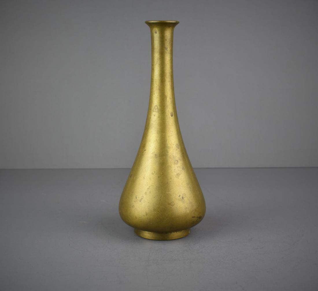 CHINESE QING DYNASTY MARKED GILT BRONZE VASE (1 of 6)