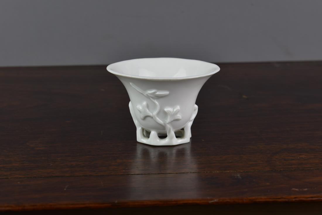 CHINESE 18th C. BLANC DE CHINE LIBATION CUP (1 of 5)