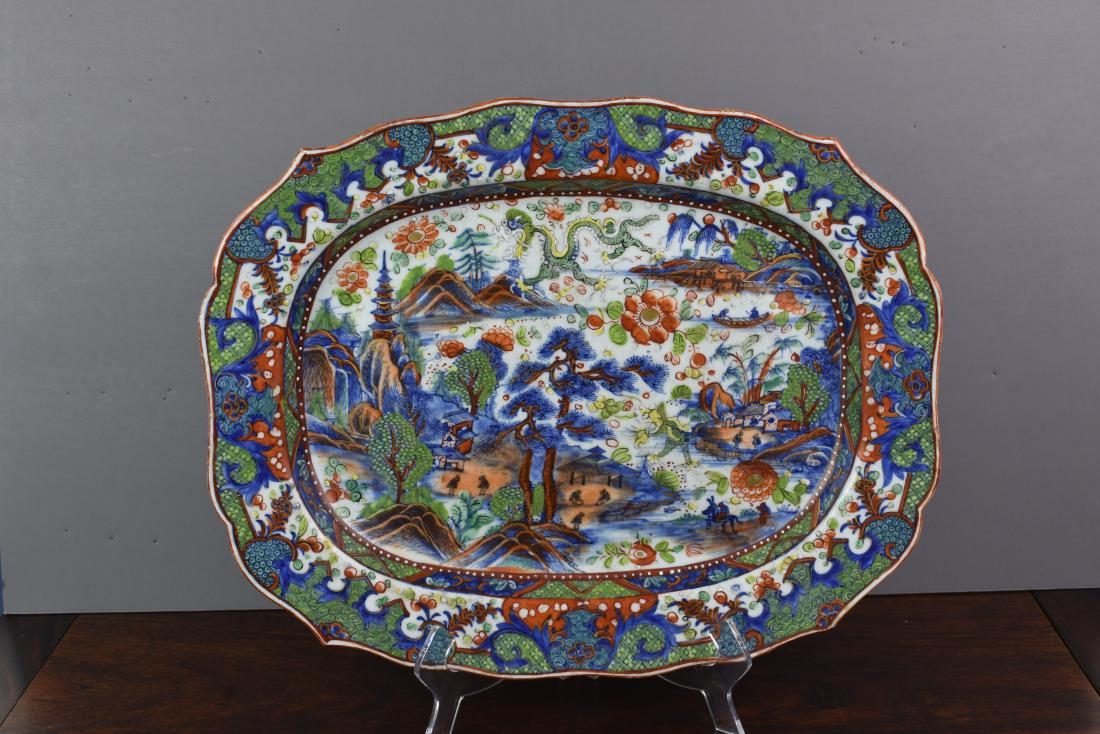 CHINESE 18th CENTURY CLOBBERED B/W PLATTER (1 of 6)