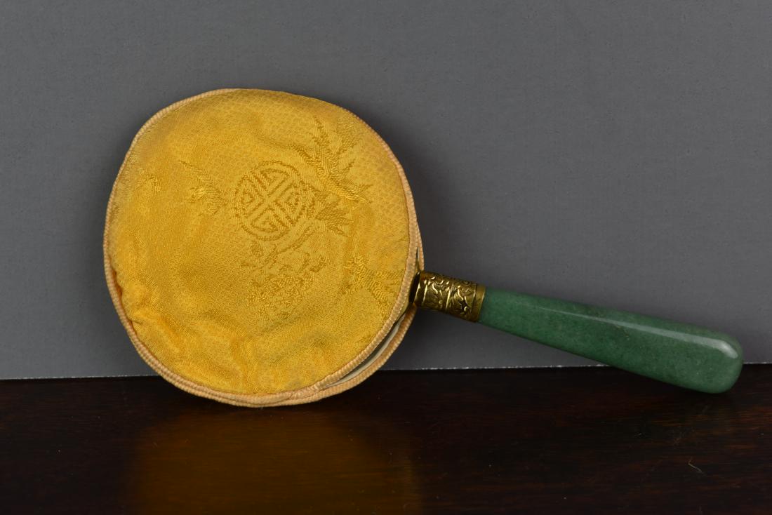 CHINESE VINTAGE APPLE GREEN JADE MAGNIFYING GLASS (1 of 6)