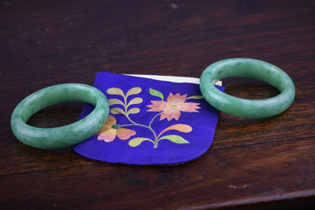 2  Chinese Jadeite Looking Bangles W/ Textile Case (1 of 6)