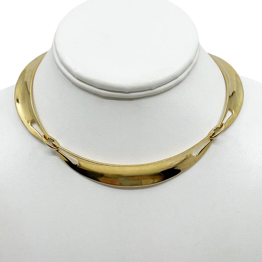 RLM ROBERT LEE MORRIS soho gold tone necklace: Necklace will fit up to 18" neck Material: gold tone Signed: Robert Lee Morris Soho Condition: like new SKU-5004