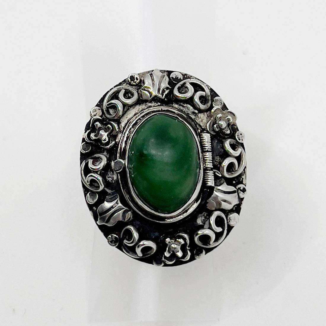 Mexican sterling silver malachite poison ring (1 of 6)