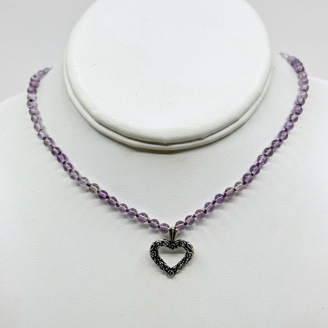 Sterling silver amethyst heart pendant bead necklace (1 of 5)