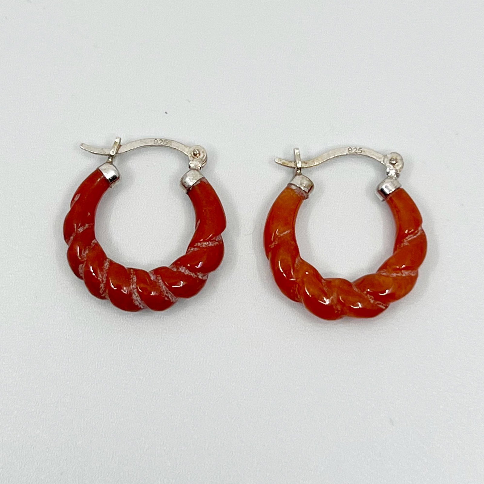 Sterling silver carnelian hoop earrings: Measures: 7/8" long by 5mm wide Gemstone: carnelian Hallmark: 925 Condition: like new SKU-1239