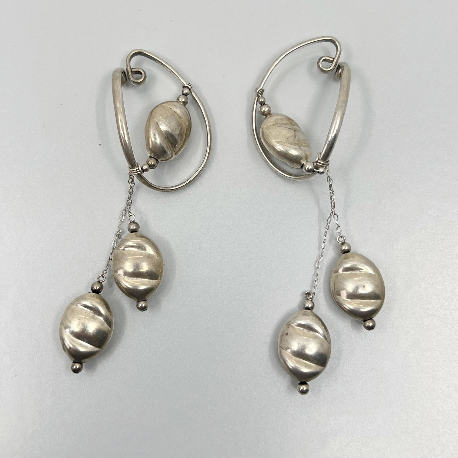 Barbara Barnett sterling silver hooker earrings: Measurements: 3 3/4" Long signed: Sterling Silver Made in USA by B.B. Condition: Like New SKU-1286