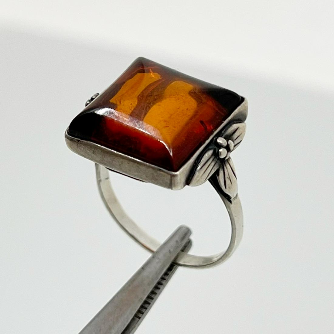 Vintage sterling silver baltic amber ring (1 of 3)