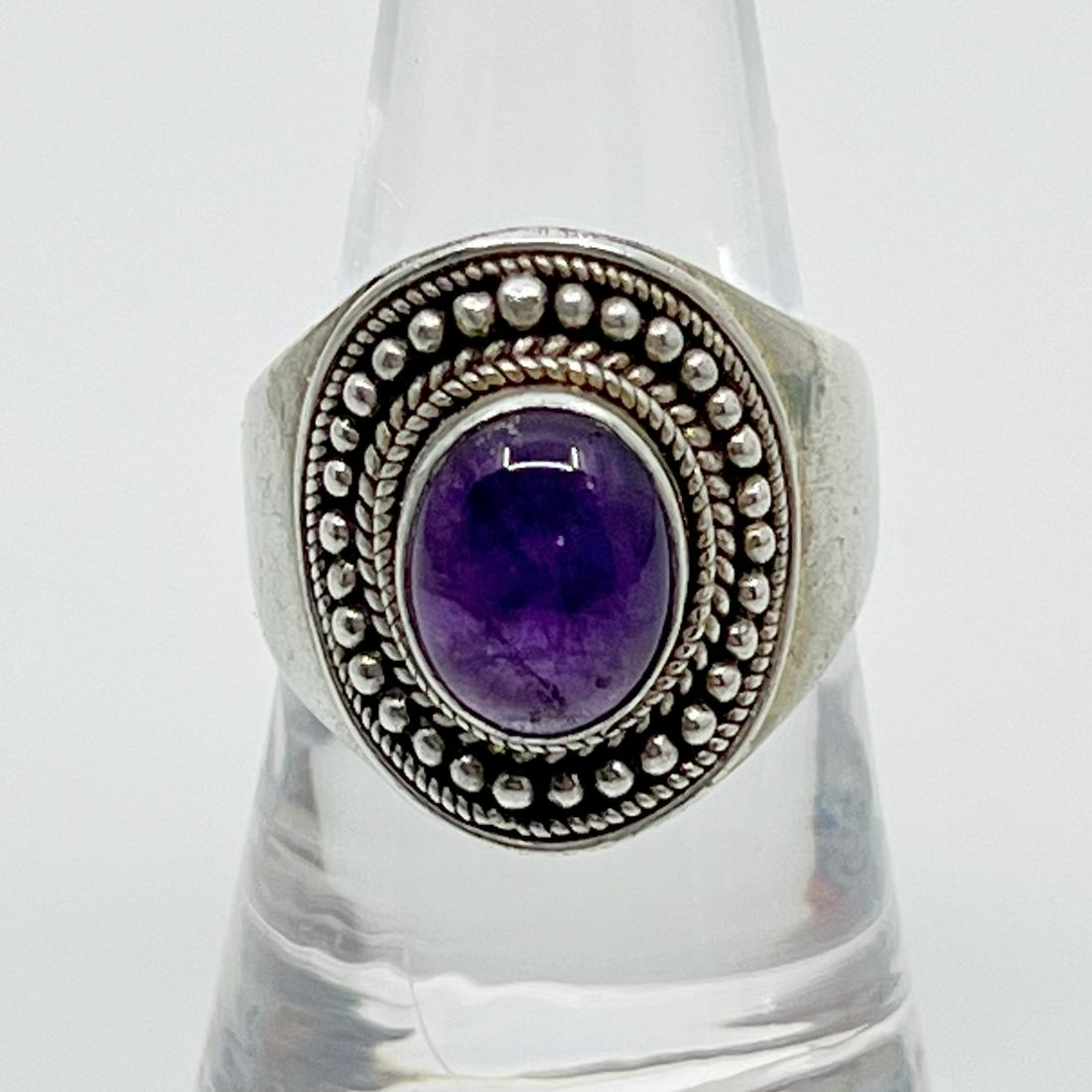 Sterling silver amethyst cabochon ring (1 of 4)