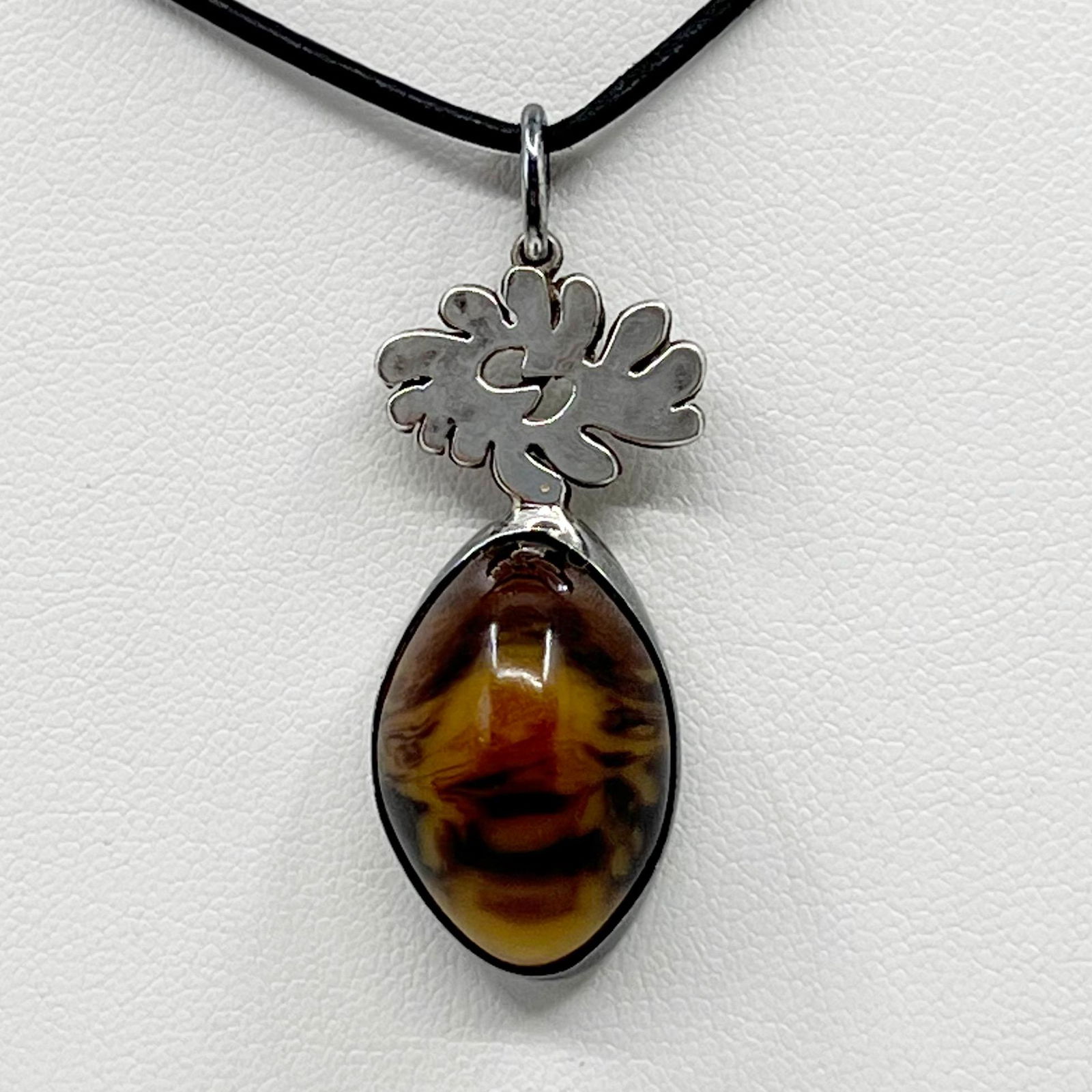 Sterling silver & leather bakelite bead pendant necklace (1 of 4)