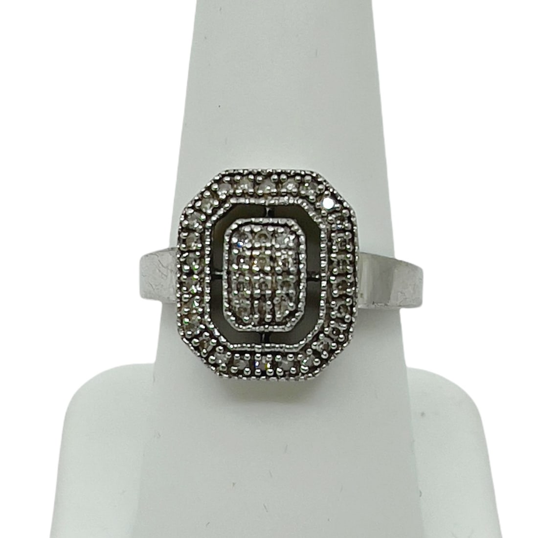 Sterling silver 1 Carat diamond ring (1 of 4)