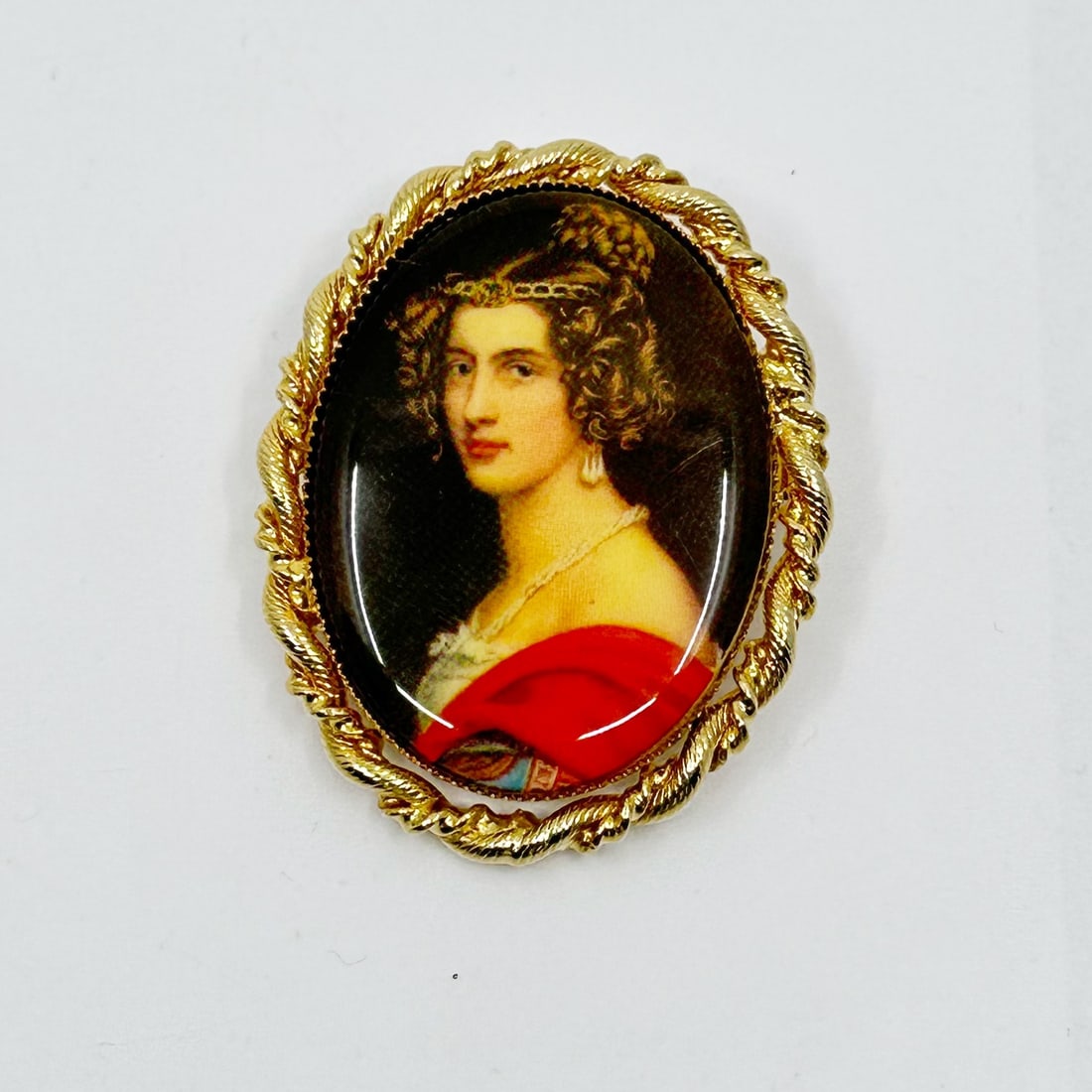 Vintage gold tone miniature portrait brooch pendant (1 of 4)