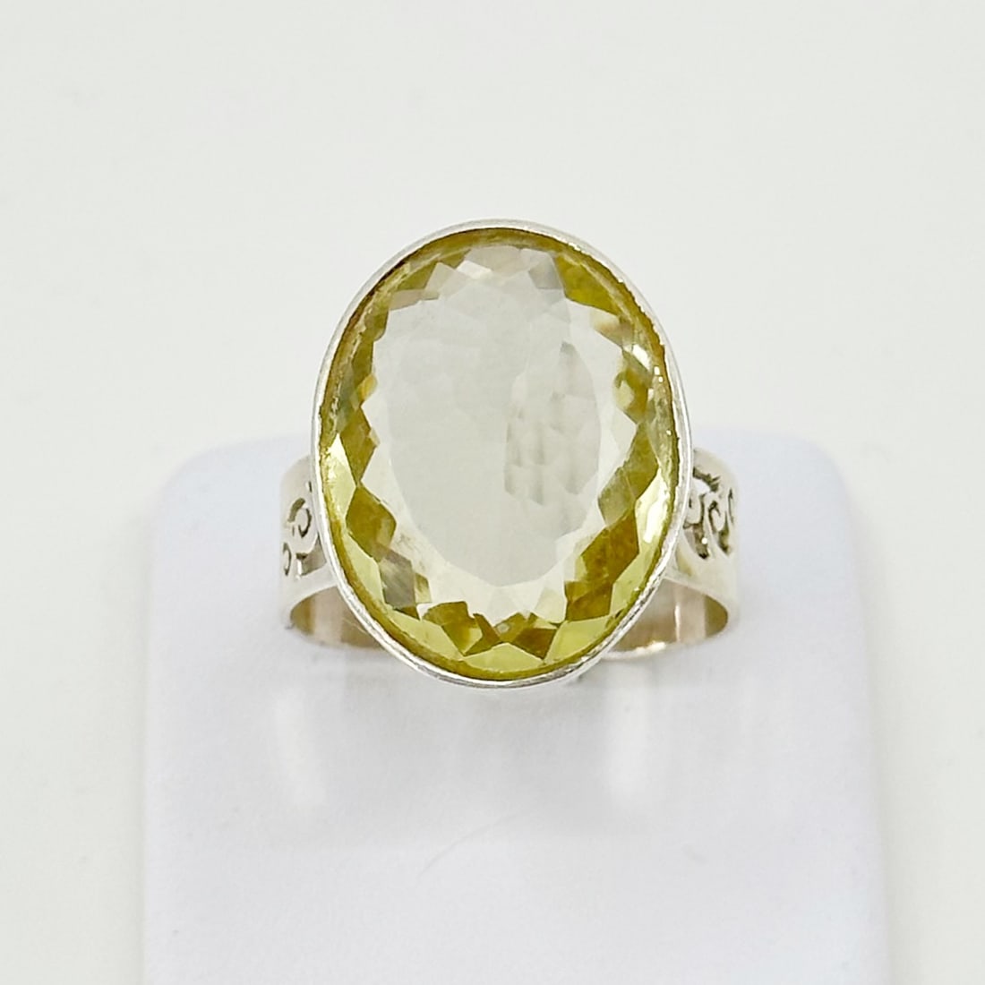 Vintage sterling silver citrine ring SKU-228 (1 of 5)
