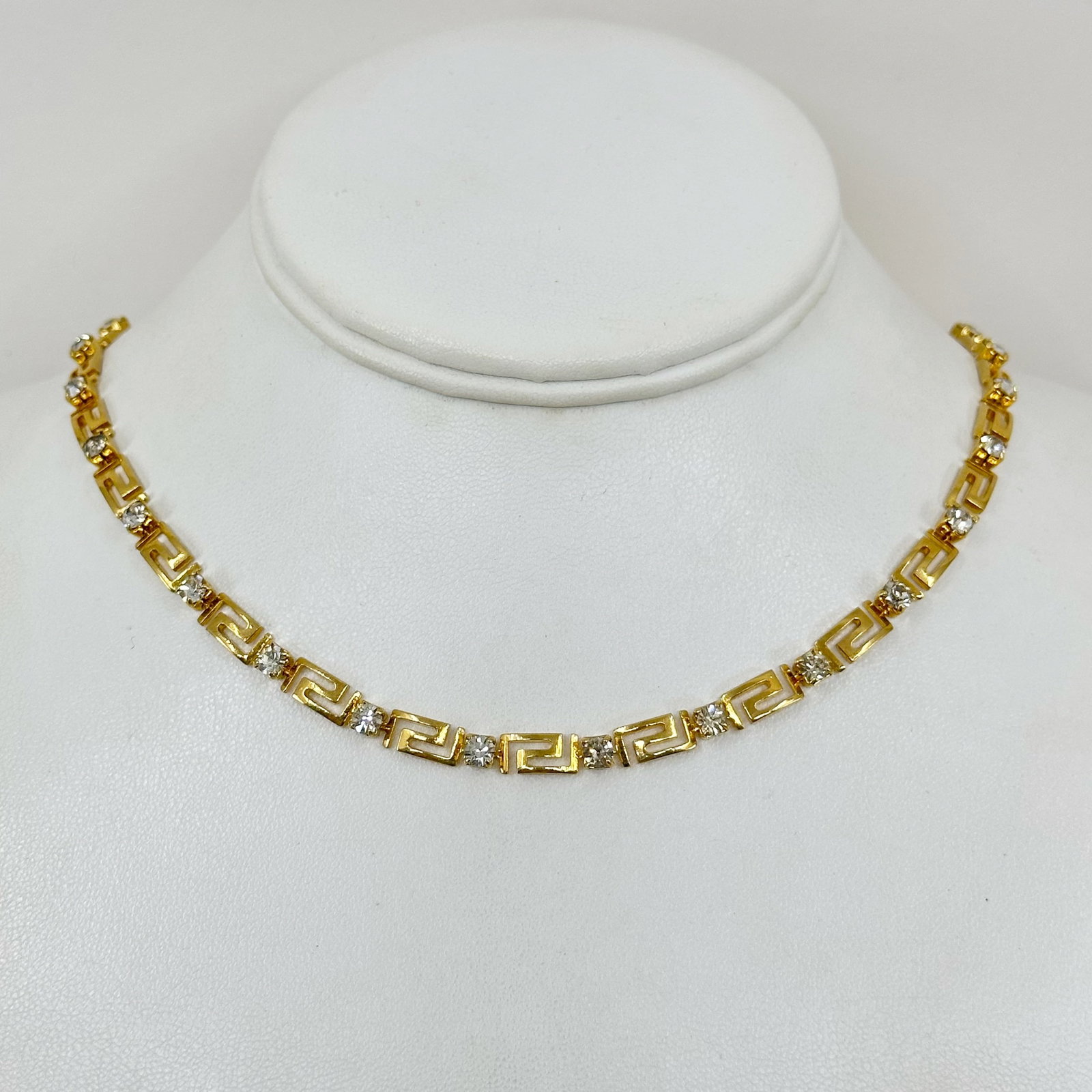 Avon Gold tone rhinestone Meander Greek key link Necklace SKU-1650 (1 of 3)