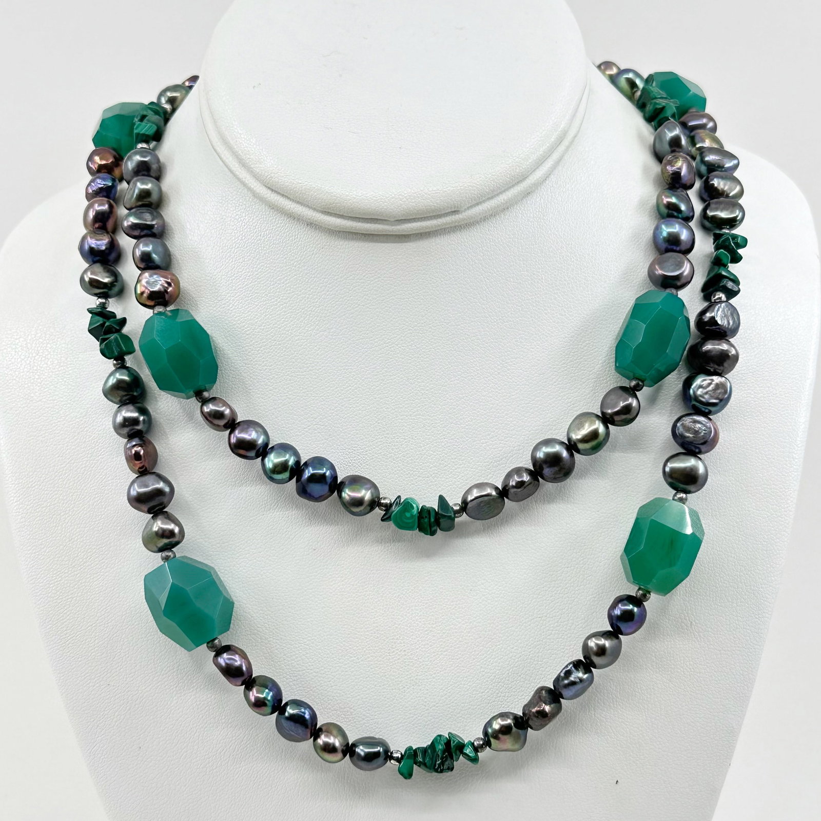 Sterling silver peacock Freshwater Pearl & chrysoprase bead necklace SKU-812 (1 of 3)
