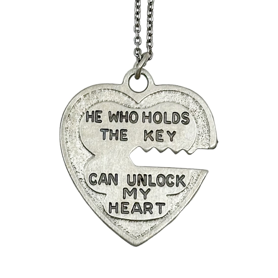 Vintage sterling Silver heart pendant SKU-32: Measures: 1" long by 7/8" wide Hallmark: 925 sterling In very good condition sku-32