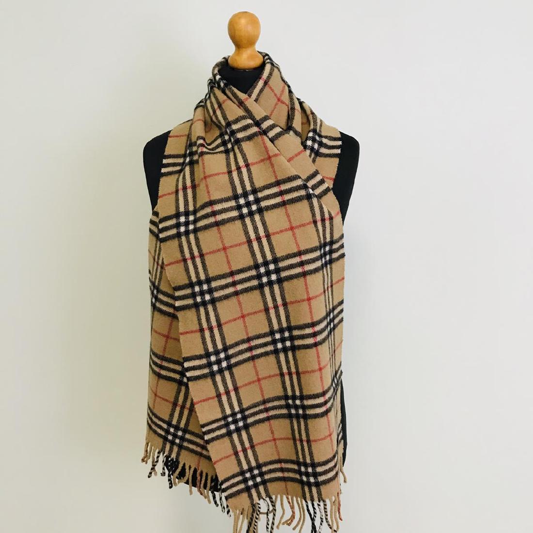 Vintage Burberry 100% Lambswool Scarf: Measurements (inches): Width: 12.5 Length: 70