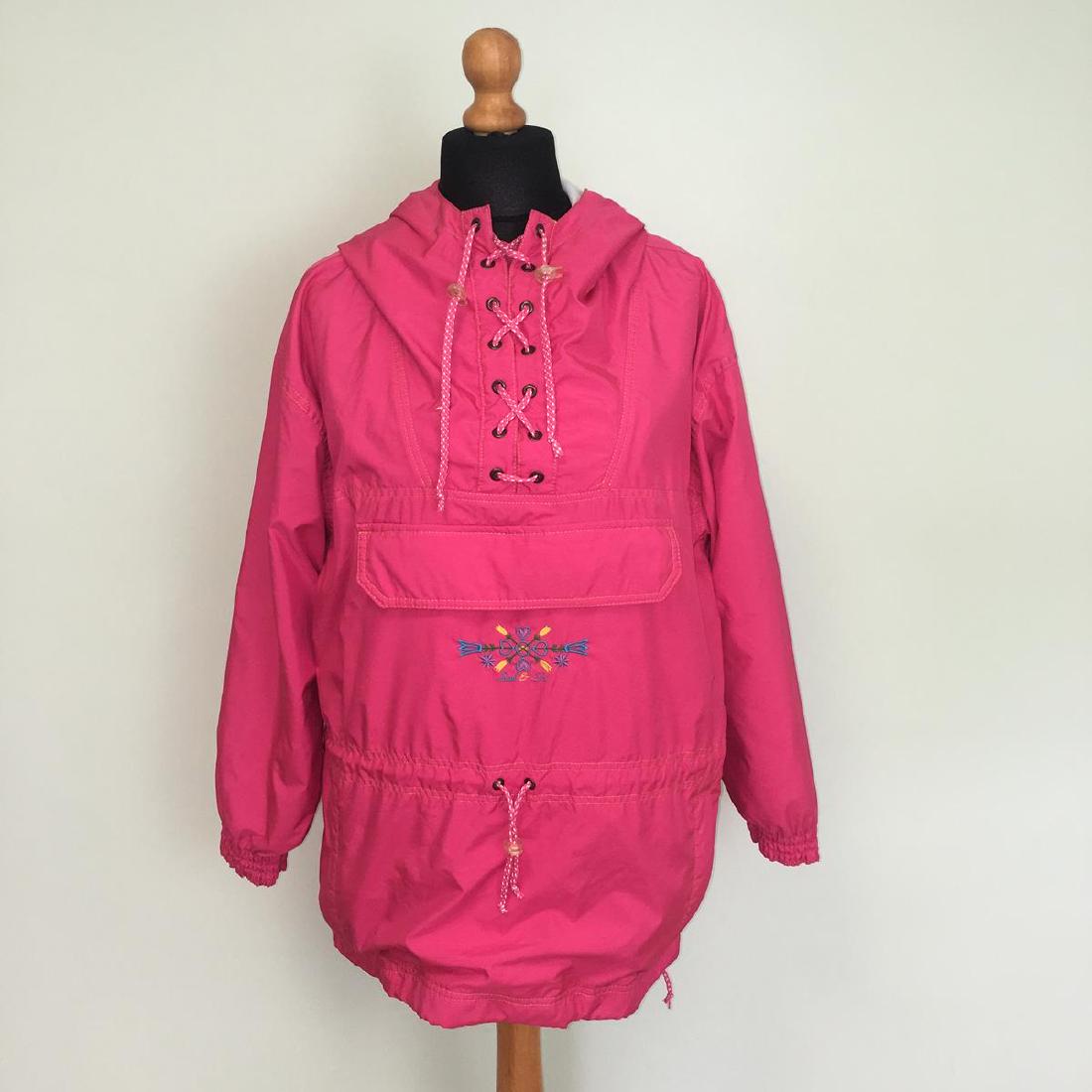 Vintage Women's SAIL SKI Skiing Jacket Anorak Style: S Armpit to Armpit: 25 in. Sleeve from shoulder seam: 22 in. Total length: 29 in.