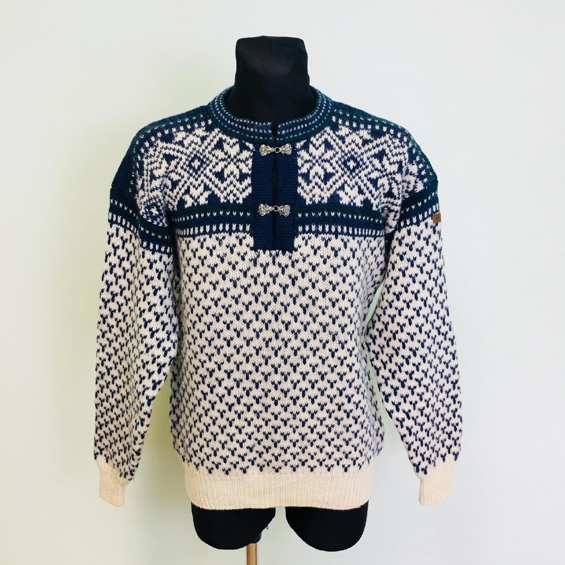 Vintage Men's SPORTIQUE Scandinavian Designer Wool: Size L Vintage Wool Armpit to Armpit: 23 in. Total length: 27 in.