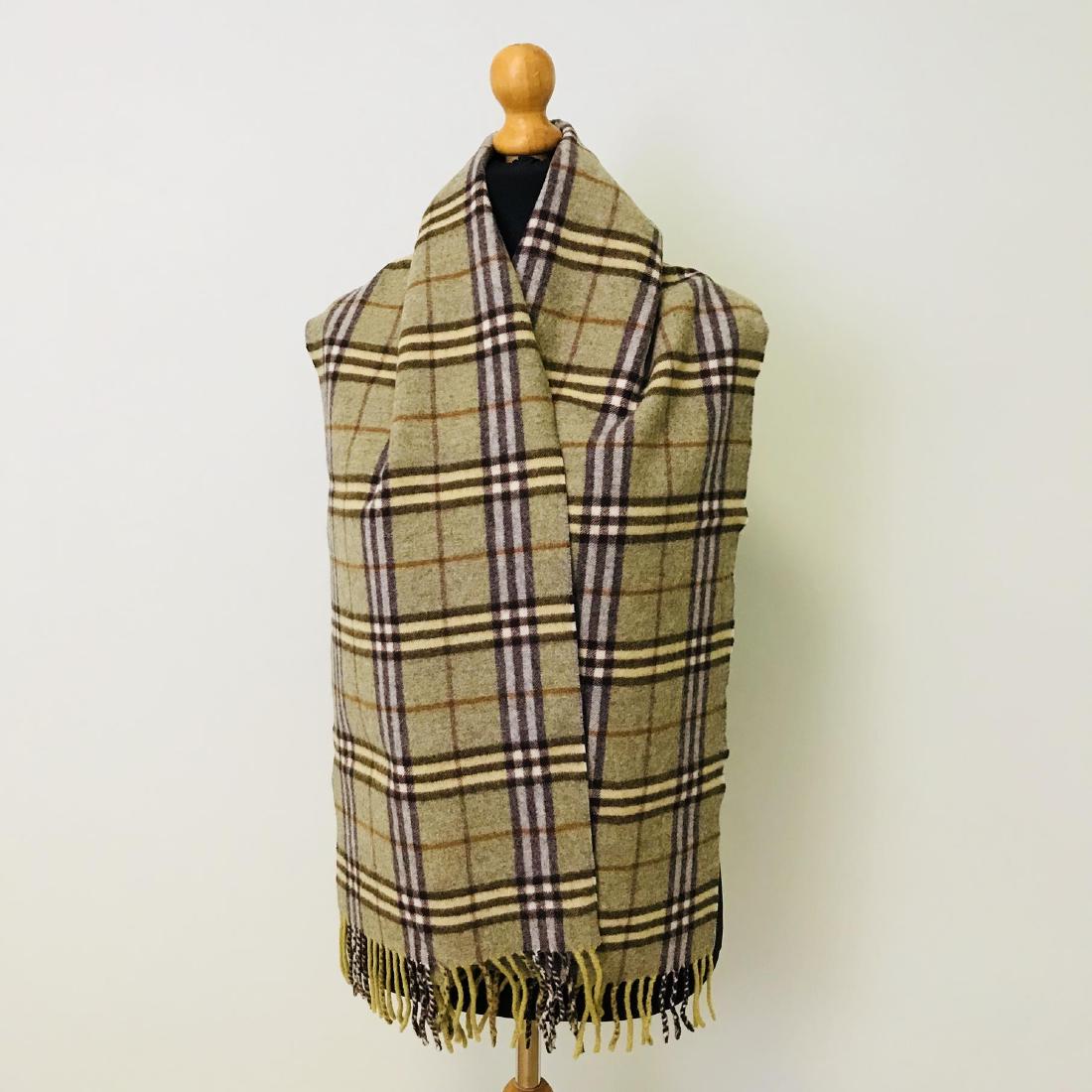 Vintage Burberry Lambswool Scarf (1 of 7)