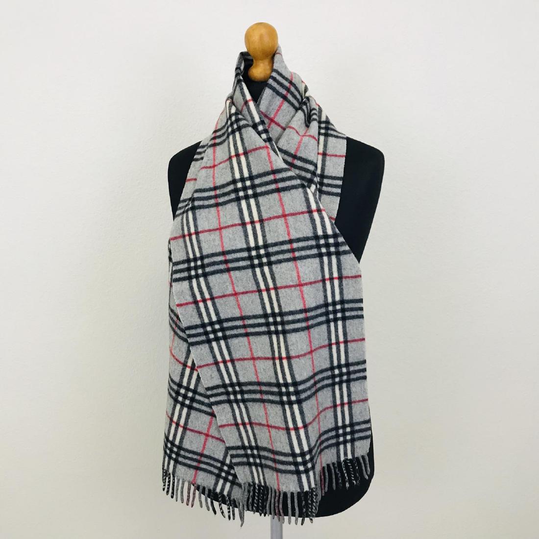 Vintage Burberry Lambswool Scarf (1 of 6)