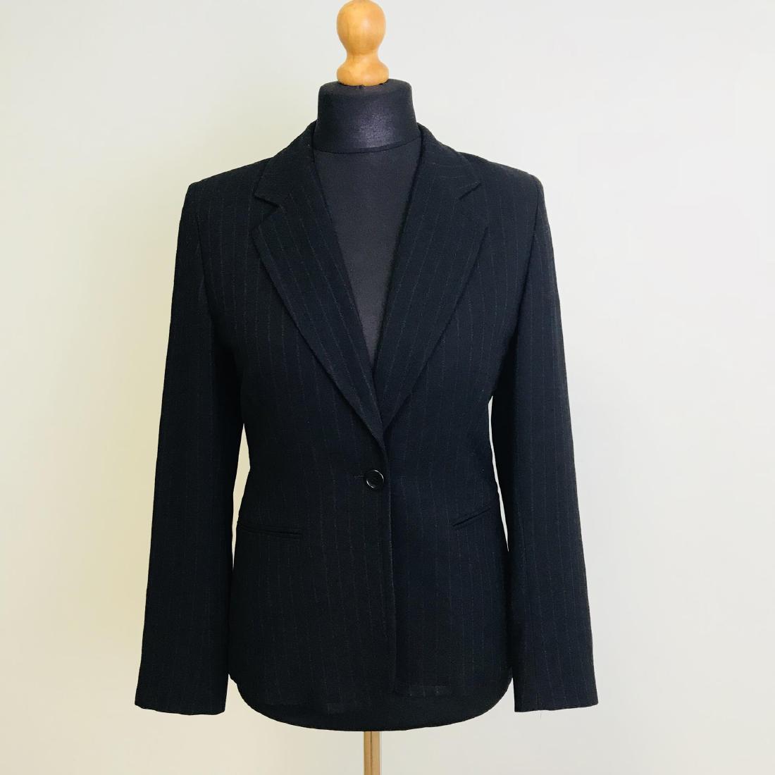 Women's GERARD DAREL Designer Blazer Jacket: Size EUR 38 US 8 Armpit to Armpit: 18 in. Sleeve from shoulder seam: 24.5 in. Shoulder to shoulder: 15 in. Total length: 25 in.