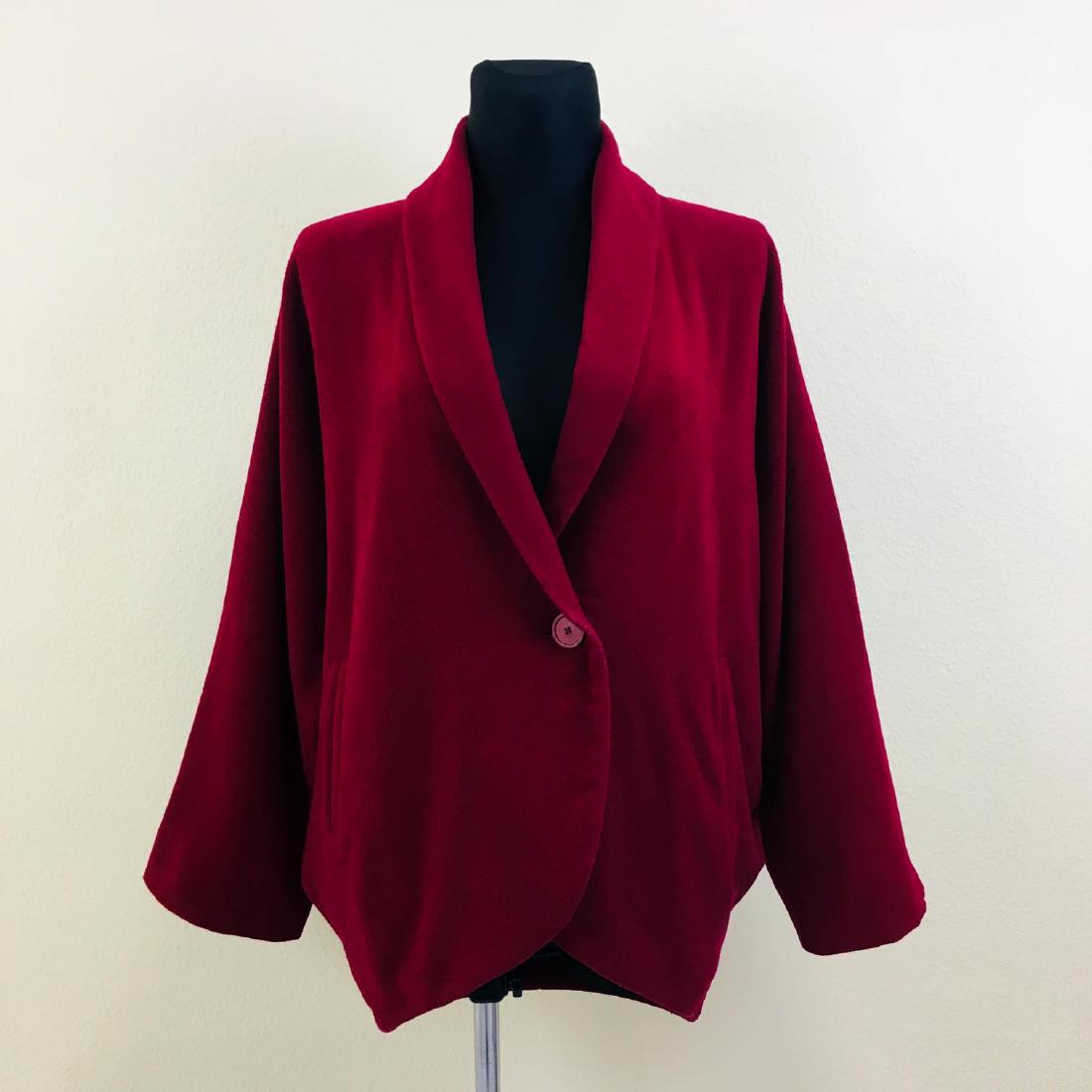 Vintage Women's Mondi Wool Blend Coat: Size US 14 80% Wool 20% Polyamide Total length: 32 in.