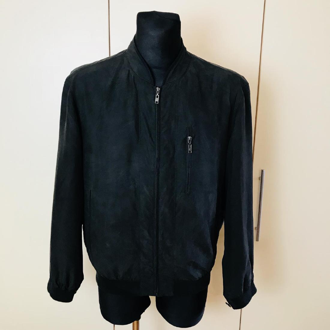 Men's Pierre Cardin 100% Silk Bomber Harrington Jacket: US 42 / EU 52 100% Silk Armpit to Armpit: 24.5 in. Sleeve from shoulder seam: 24.5 in. Toltal length: 27 in.