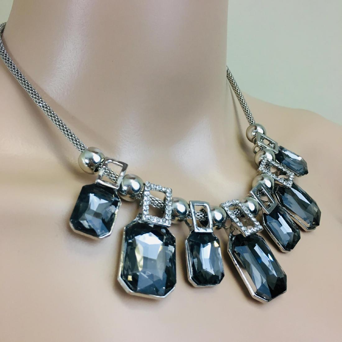 Ladies Scandinavian Jewelry Necklace: Made by Norwegian Jewelry and Accessories Brand - ROSENVINGE