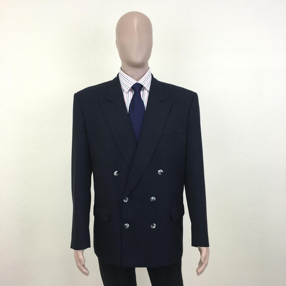Men's TIKLAS Finnish Designer Blazer Jacket: Size EUR 54 US 44 Wool Blend Armpit to Armpit: 24 in. Sleeve from shoulder seam: 25 in. Shoulder to shoulder: 20.5 in. Total length: 31 in.