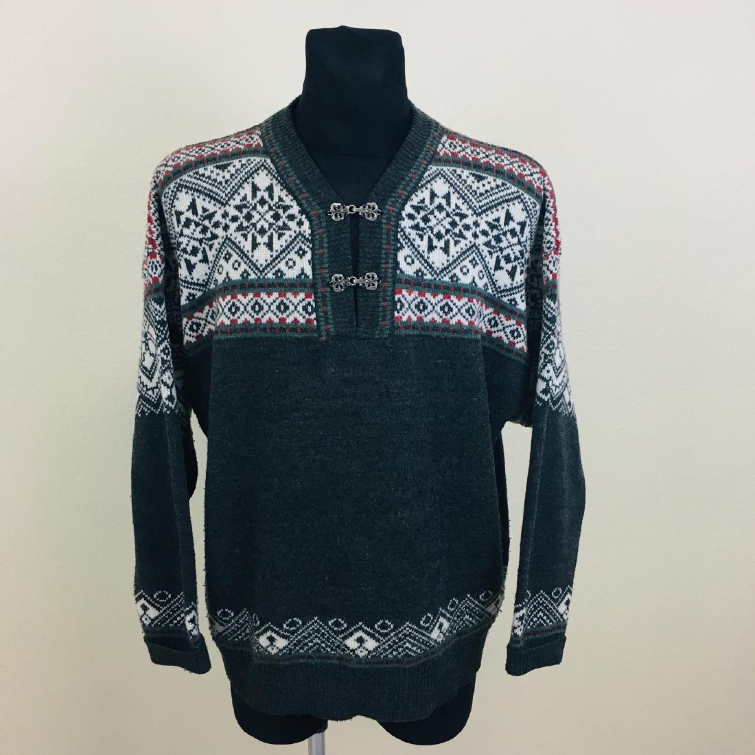 Vintage Men's Scandinavian Wool Blend Sweater: Size EUR 50 US 40 Armpit to Armpit: 26 in. Total length: 26 in.