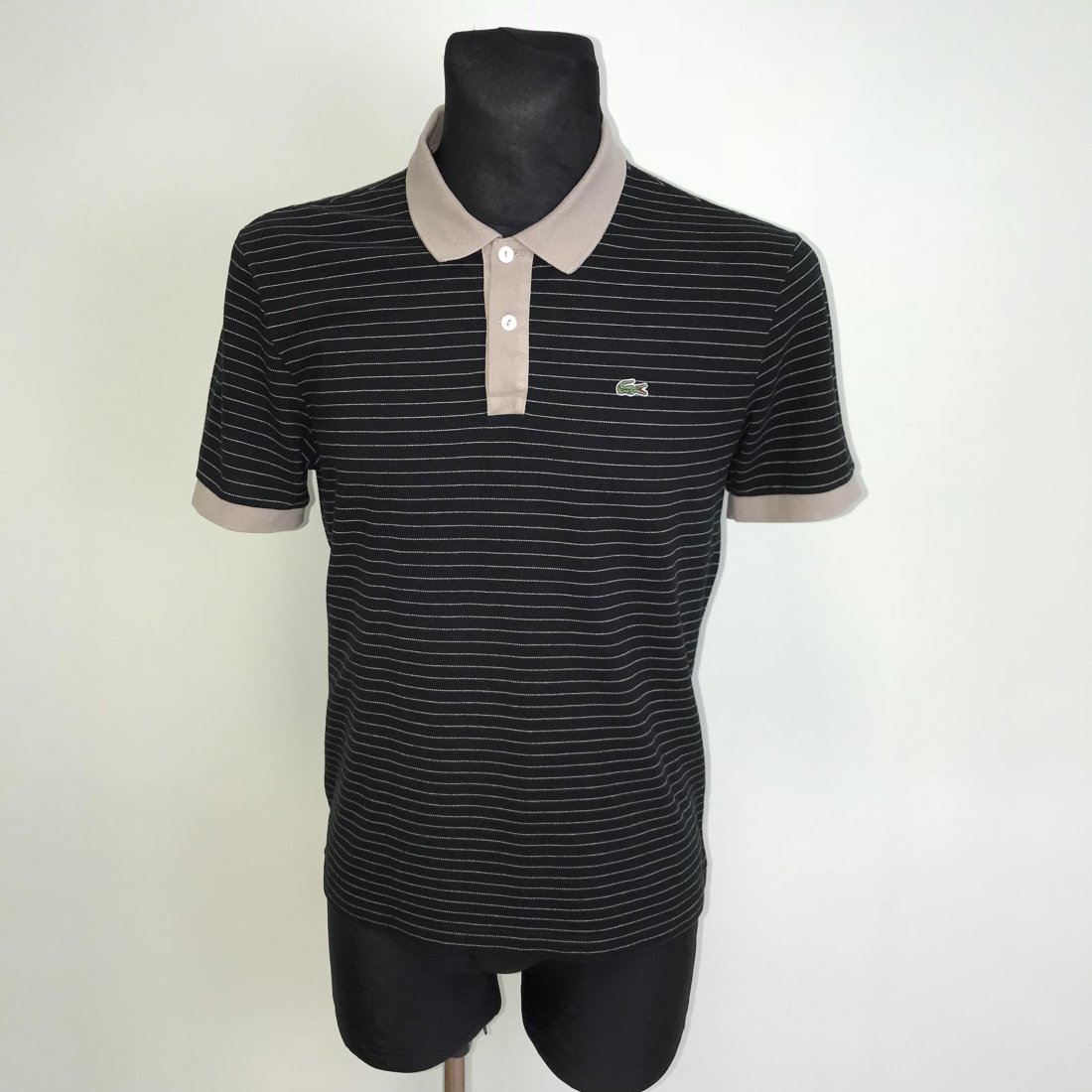 Men's Lacoste Polo Shirt Size 4 / S: Size 4 / S Armpit to Armpit: 20 in.