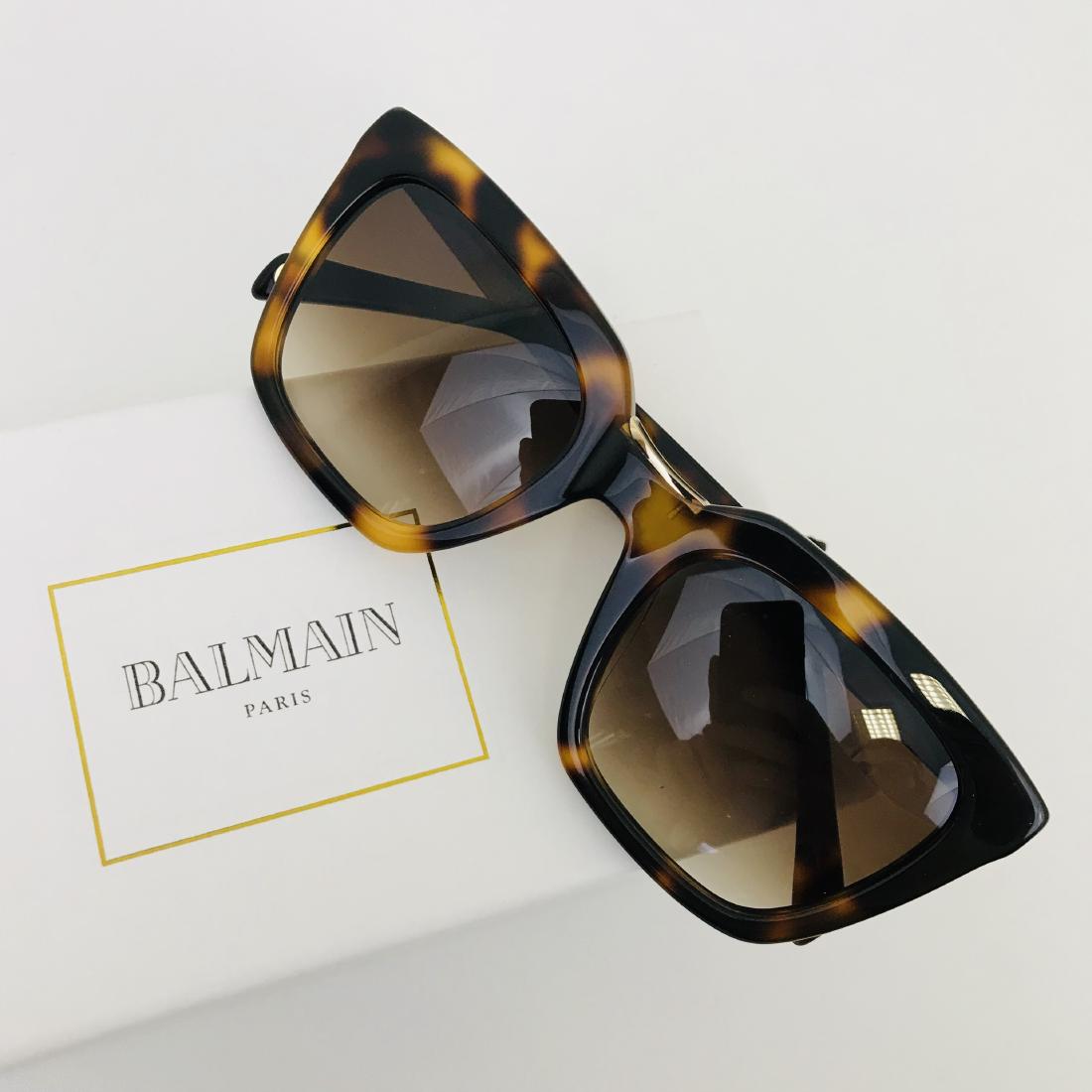 New PIERRE BALMAIN Designer Sunglasses: Gender: Unisex Lenses: Gradient Frame: Acetate Bridge, mm:22 Temples, mm:140 Lenses diameter, mm:51 Protection: UV2