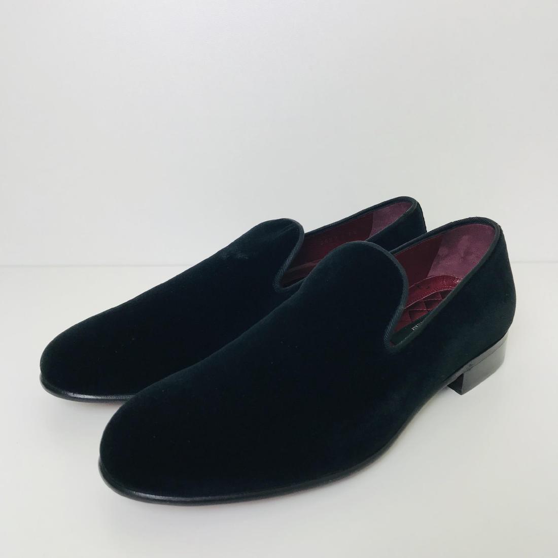 Men's New Authentic Dolce & Gabbana Shoes: Size EUR 41.5 US 8.5 UK 7.5 Brand New with a slight defect - a small scratch on top of one shoe - not noticable! Thus a very good price. 100% Authentic