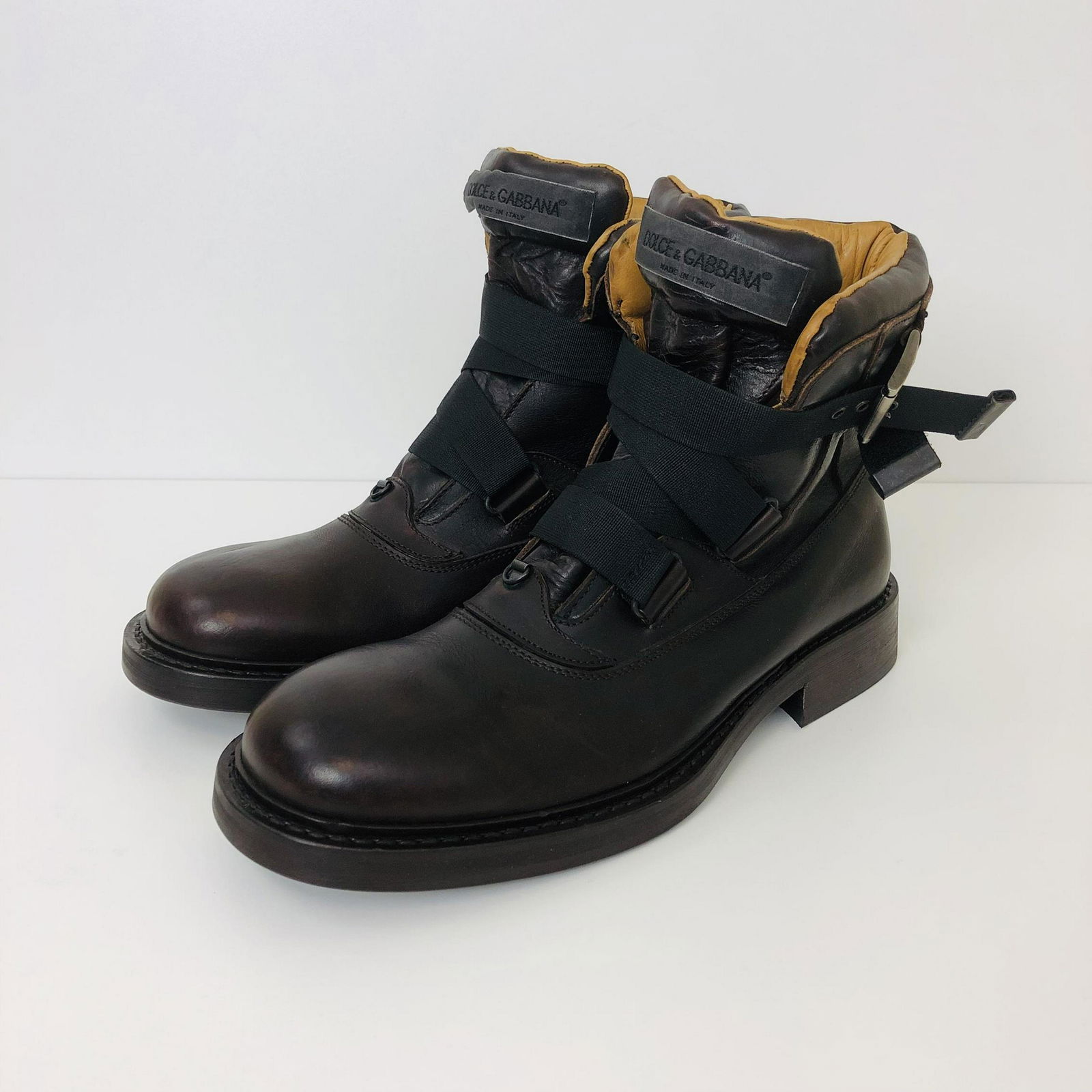 Men's Dolce & Gabbana Leather Boots Shoes US 10: Size EUR 43 UK 9 US 10 Color: Dark Brown Aged design 100% Authentic 100% Leather
