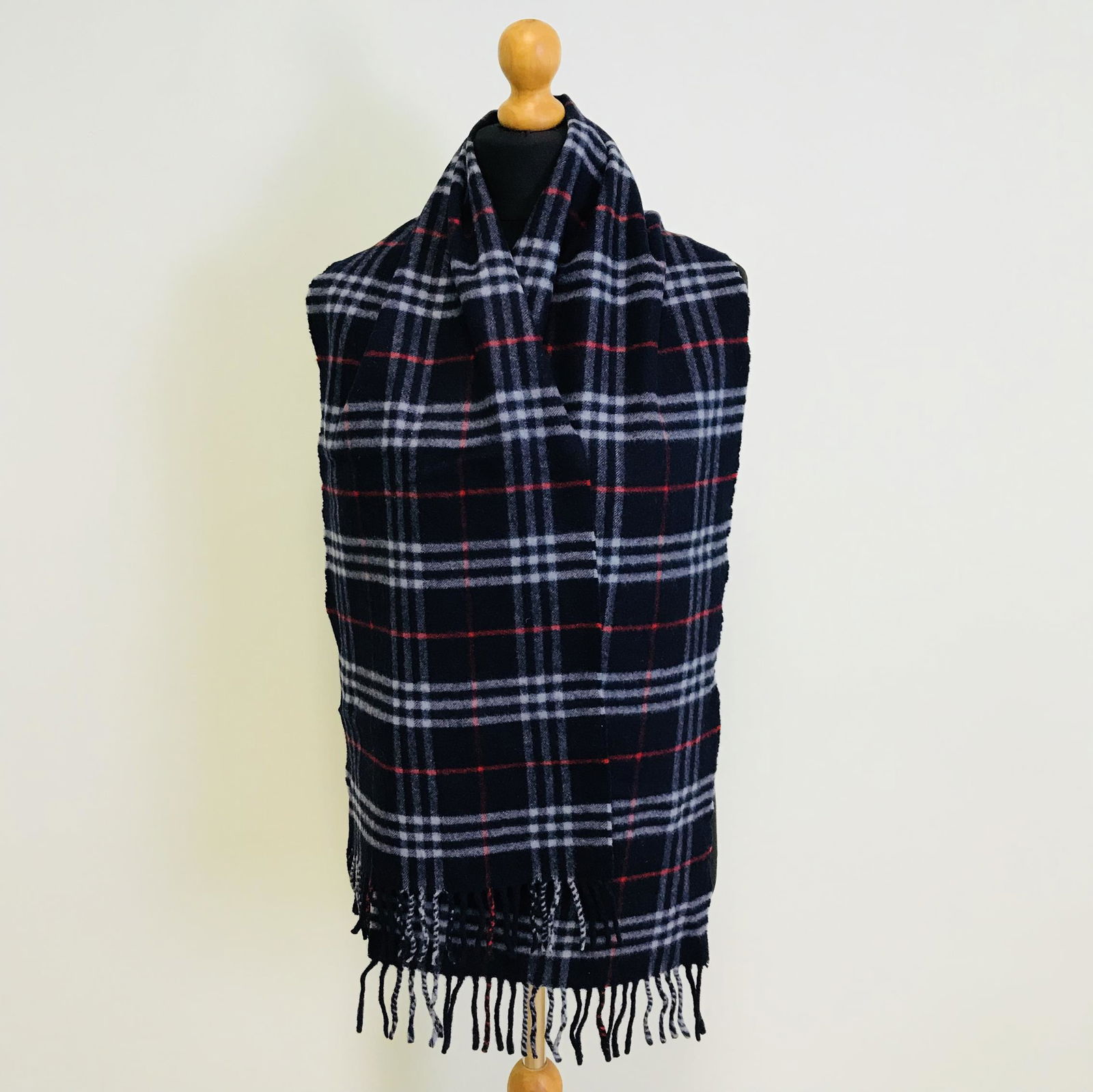 Vintage Burberry 100% Lambswool Scarf: Measurements (inches): Width: 12.5 Length: 70