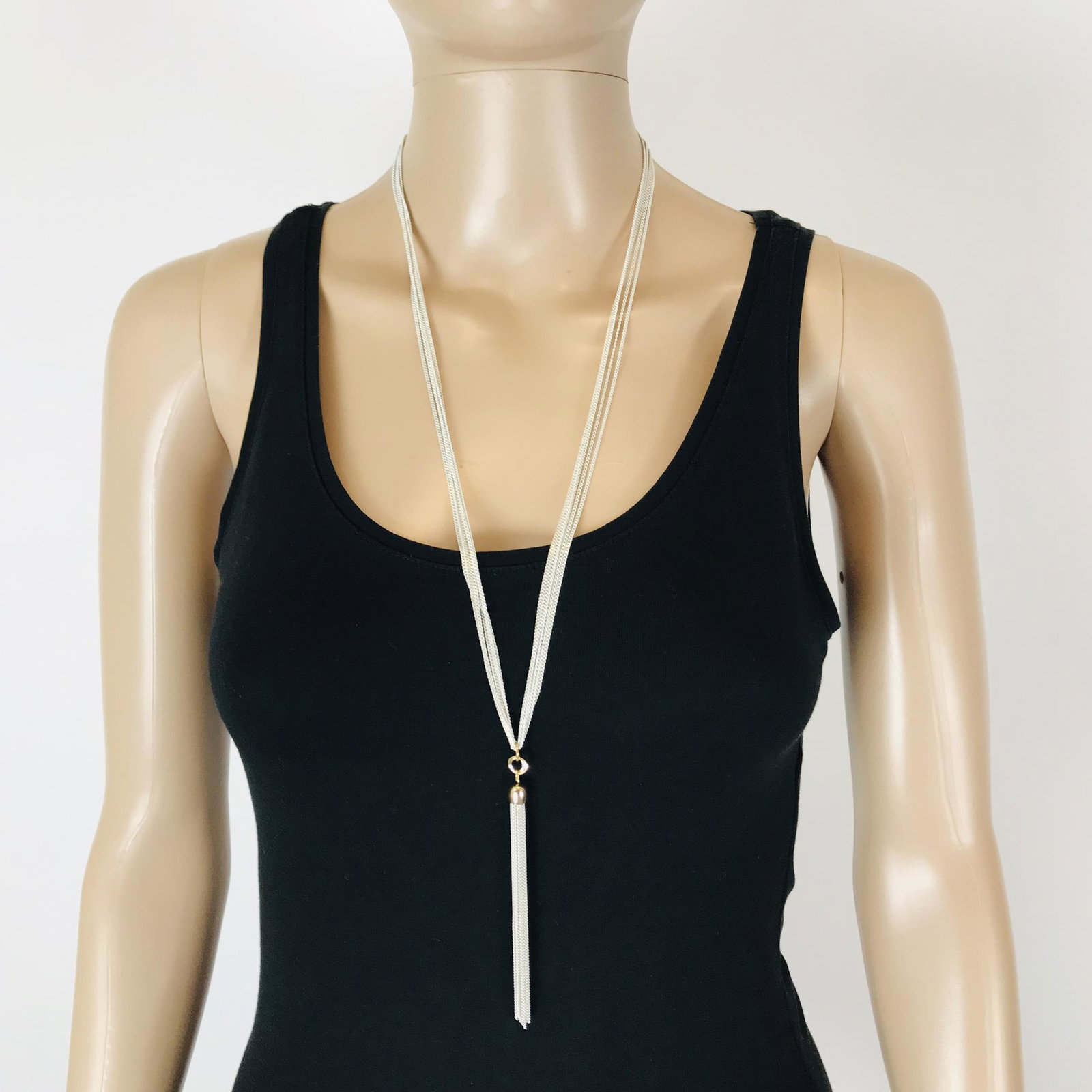 Ladies Scandinavian Jewelry Necklace: Made by Norwegian Jewelry and Accessories Brand - ROSENVINGE