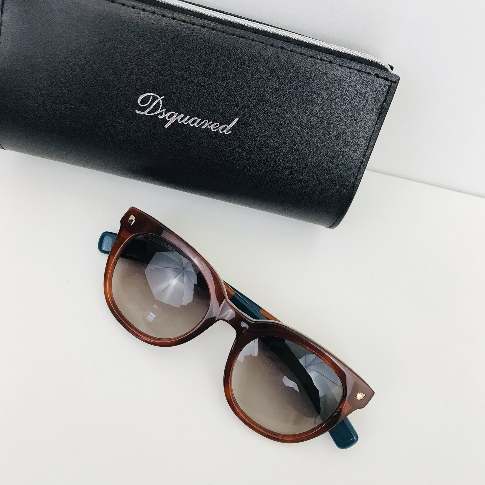 New DSQUARED Designer Sunglasses: Gender: Unisex Frame: Acetate Bridge, mm: 21 Temples, mm: 145 Lenses diameter, mm: 58 protection: UV2 Logo: Yes Original Case: Yes