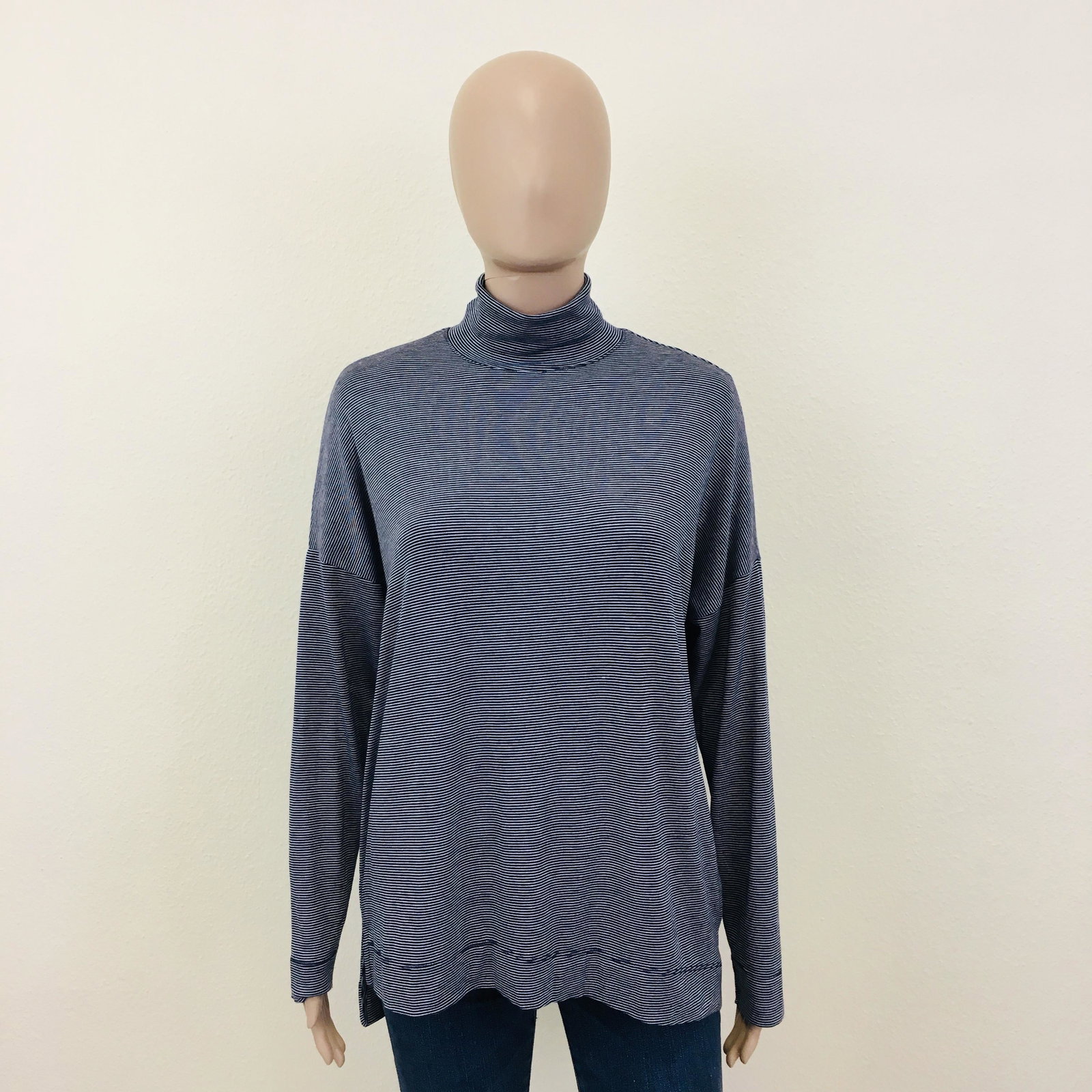 New Women's ZARA Turtleneck Sweater Size M (1 of 9)