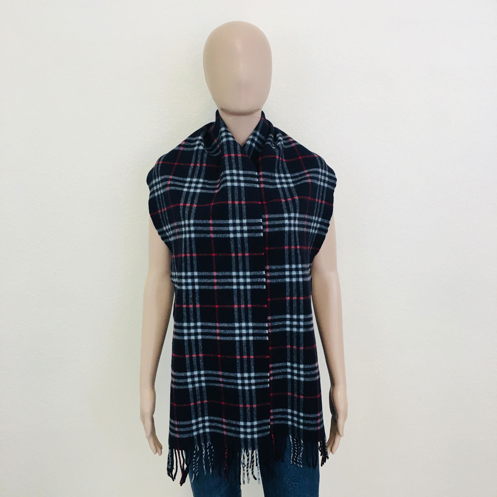 Vintage Burberry 100% Lambswool Scarf: Color: Dark Blue Measurements (inches): Width: 12 Length: 70